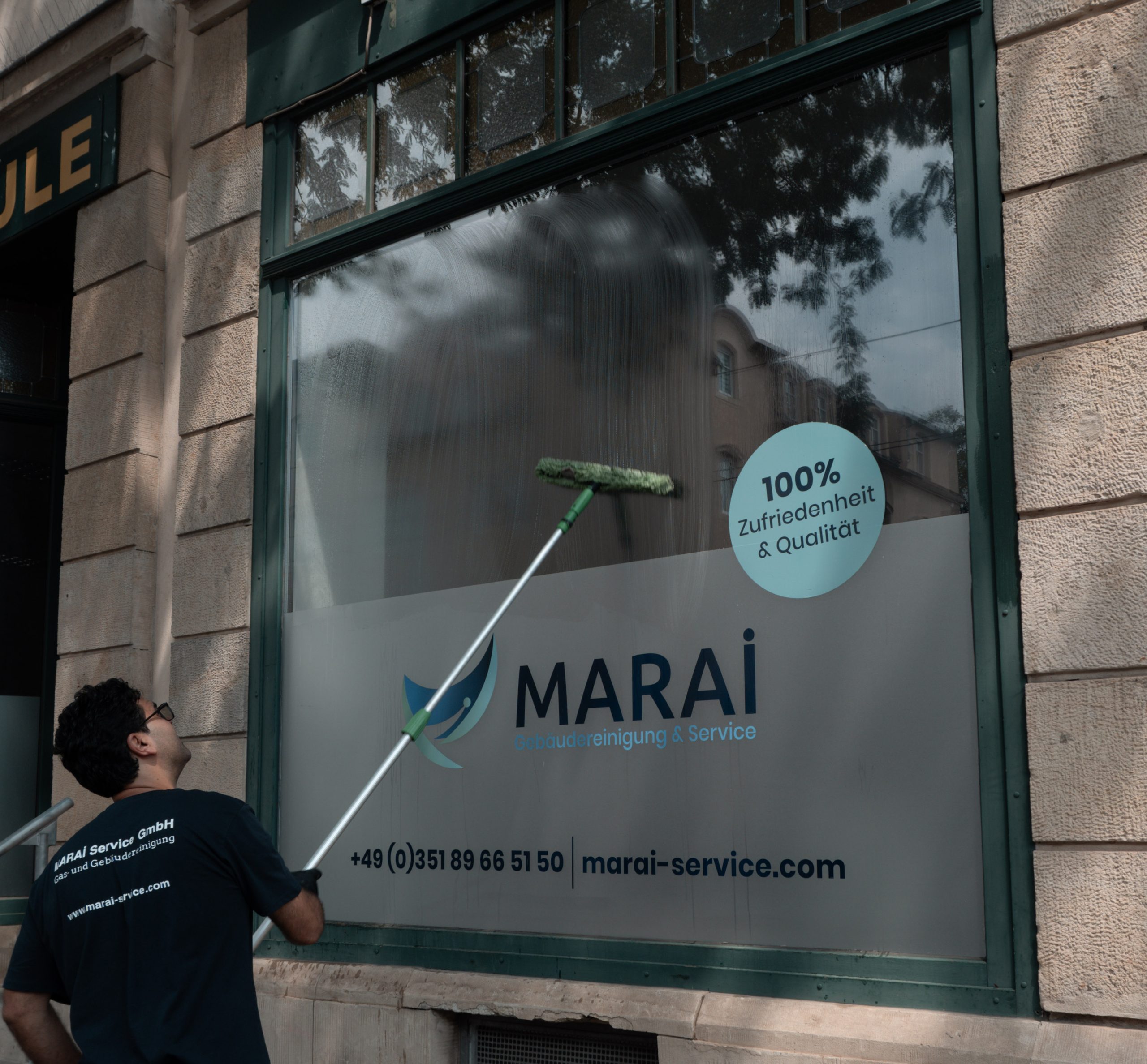 Professionelle Glas- und Fensterreinigung durch MARAI Service